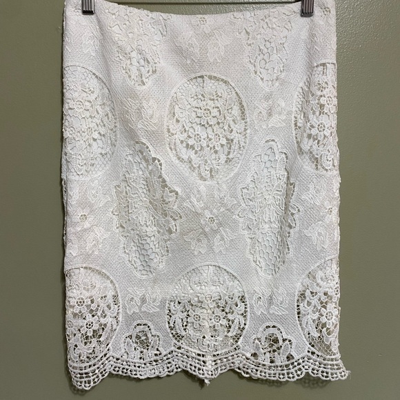 L’ Atiste Two Piece Lace Dress, Size L - Picture 6 of 8